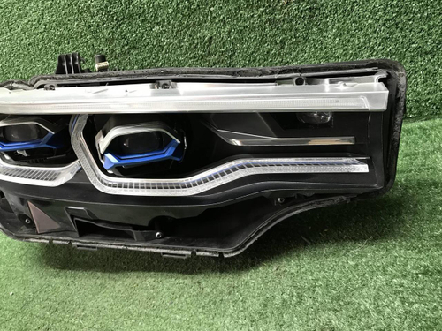 Битая Фара правая BMW X7 G07 (2019-2022) Laser