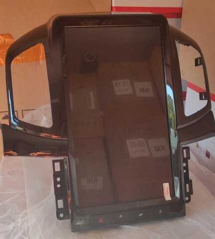 Магнитола для Chevrolet Captiva 2011-2015 - Carmedia ZF-1803-GE вертикальный экран в стиле "Тесла" на Android 13, 8Гб+128Гб, CarPlay, 4G SIM-слот