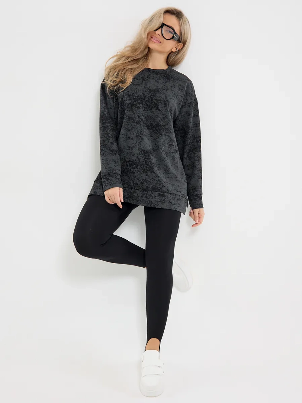 Кофта больших размеров оверсайз удлиненная без начеса теплая