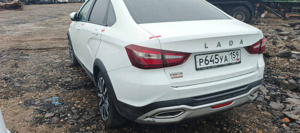 LADA VESTA Cross Life 1.6 106hp 5MT