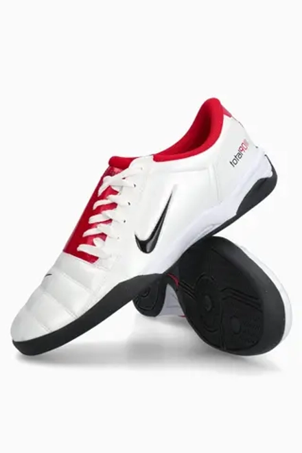 Футзалки Nike Total 90