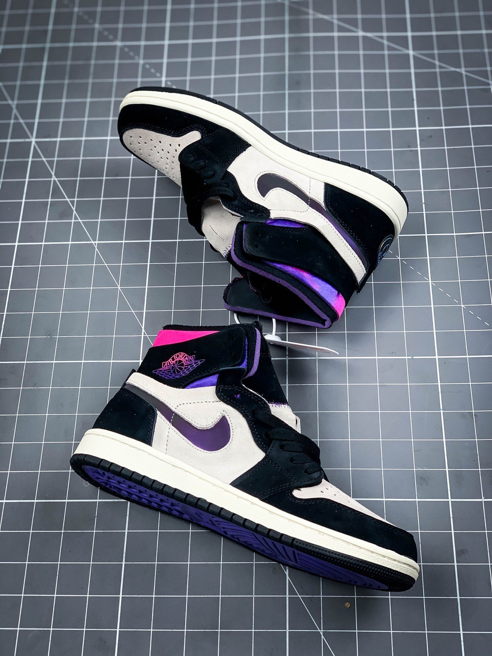 PARIS SAINT-GERMAIN X AIR JORDAN 1 HIGH ZOOM COMFORT WHITE/BLACK/PSYCHIC PURPLE/PINK