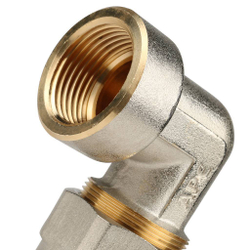 Угольник-переходник с внутренней резьбой  1"x32