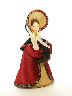 Кукла Петербургская барышня в зимнем костюме