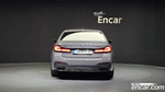 BMW 5 Series (G30) M550i xDrive (01.2022)