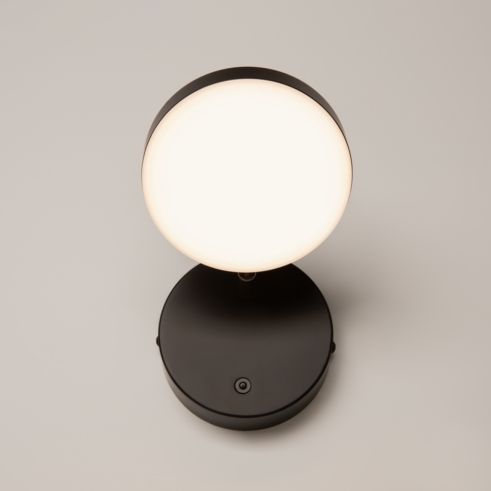 Настенный светильник (бра) Maytoni MOD070WL-L8B3K