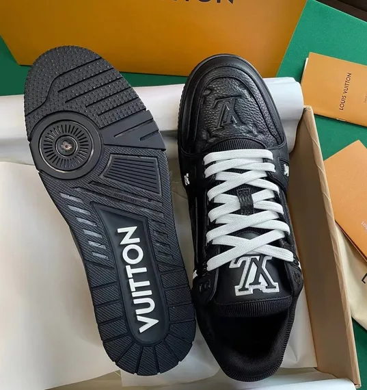 Кроссовки LOUIS VUITTON Trainer