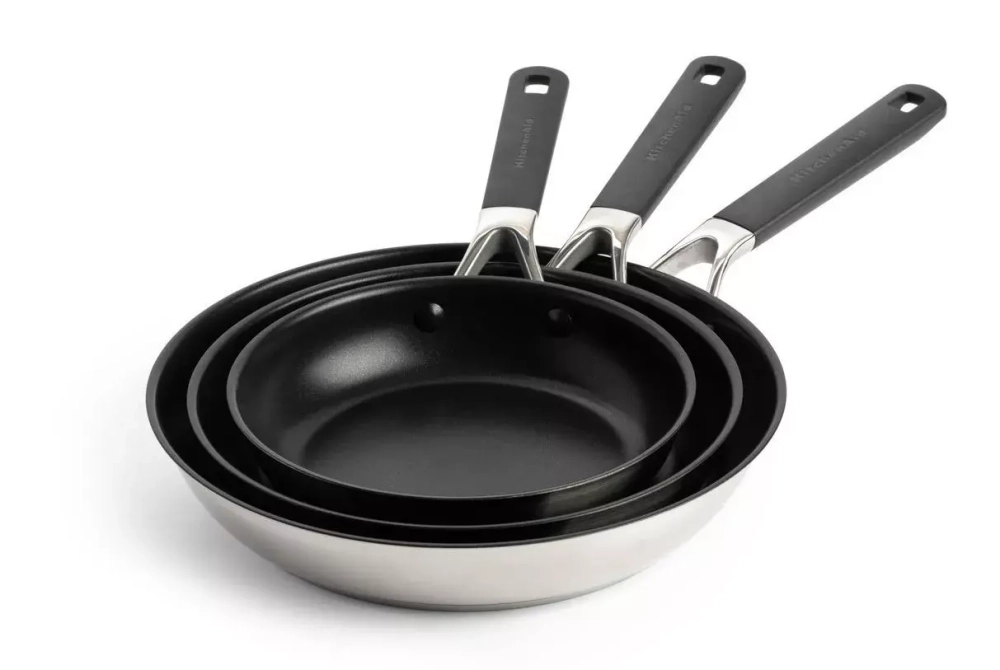 KitchenAid - Набор из 3-х сковород Classic 20+24+28см керамический / артикул   CC005708-001  / GTIN 4895156697763