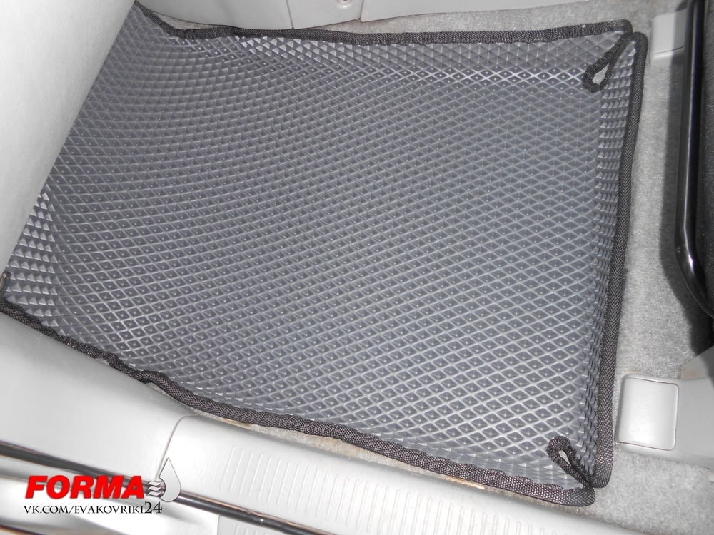 Toyota Nadia XN10 (08.1998 - 08.2003)