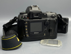 Nikon D70