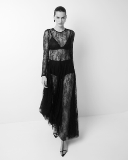Платье макси из тонкого кружева черный