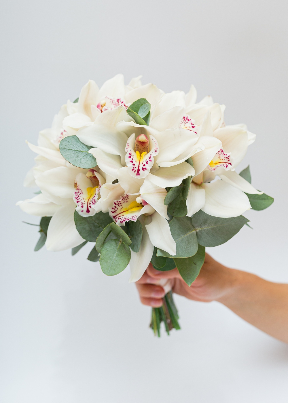 Букет невесты из орхидеи