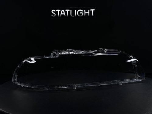 Правое стекло фары BMW 5 E39 IV 2000-2004 рест