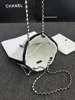 Chanel Shopping Bag 39 cm