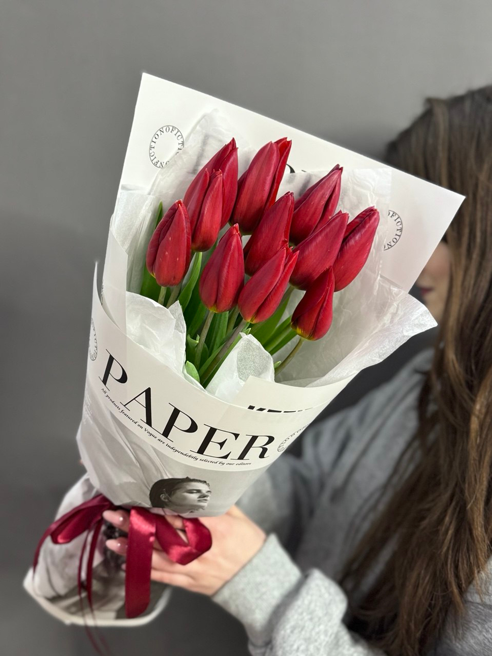 Монобукет из 11 бордовых тюльпанов