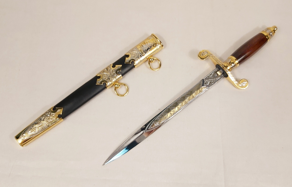 Кортик офицерский кож.ножны "Морской" (Златоуст)