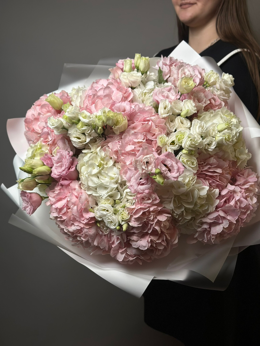 Дуо букет « Эустомы и гортензия»