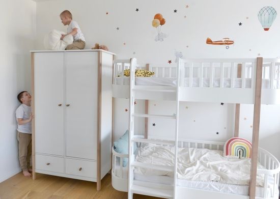 Шкаф Classic 2-х створчатый (белый)