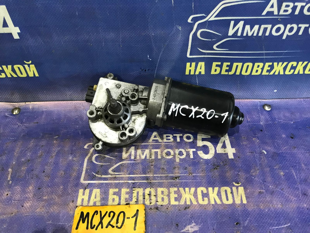 Моторчик переднего дворника TOYOTA PRONARD 2000