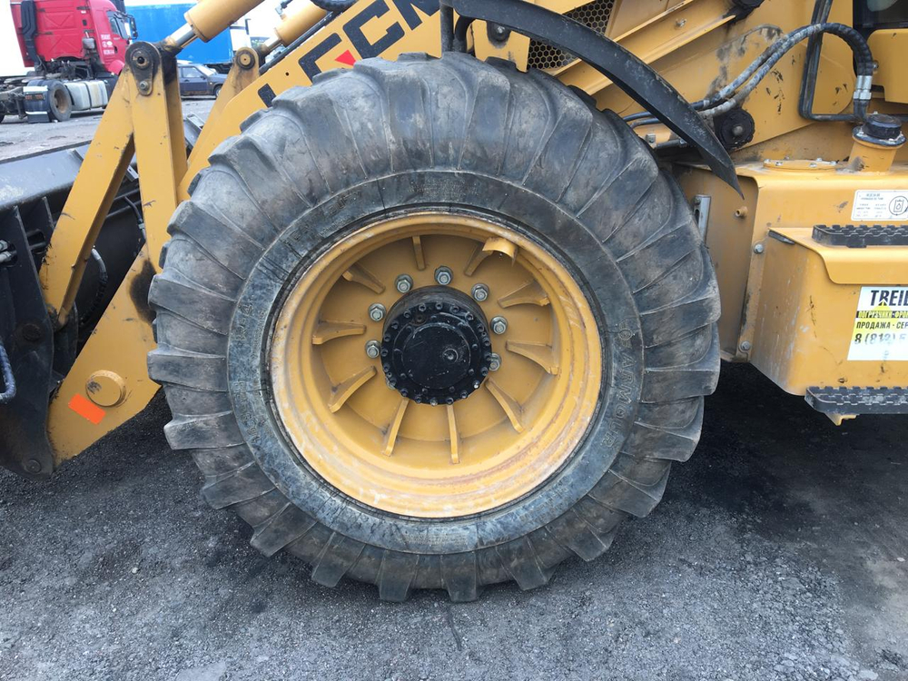 LGCM LGB* Экскаватор-погрузчик LGB88H (Дизельный, 4,8 л, 102 л.с., АТ)