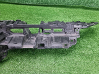 Кронштейн решетки радиатора Toyota RAV4 XA50 18-нв