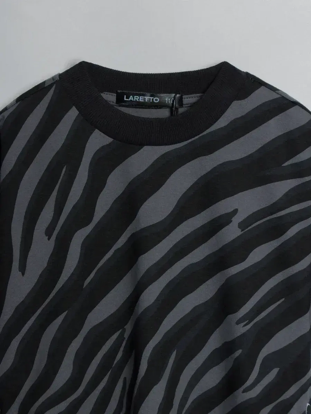 Костюм в садик, футболка и юбка