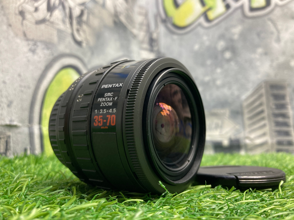 SMC Pentax-F 35-70mm 3.5-4.5