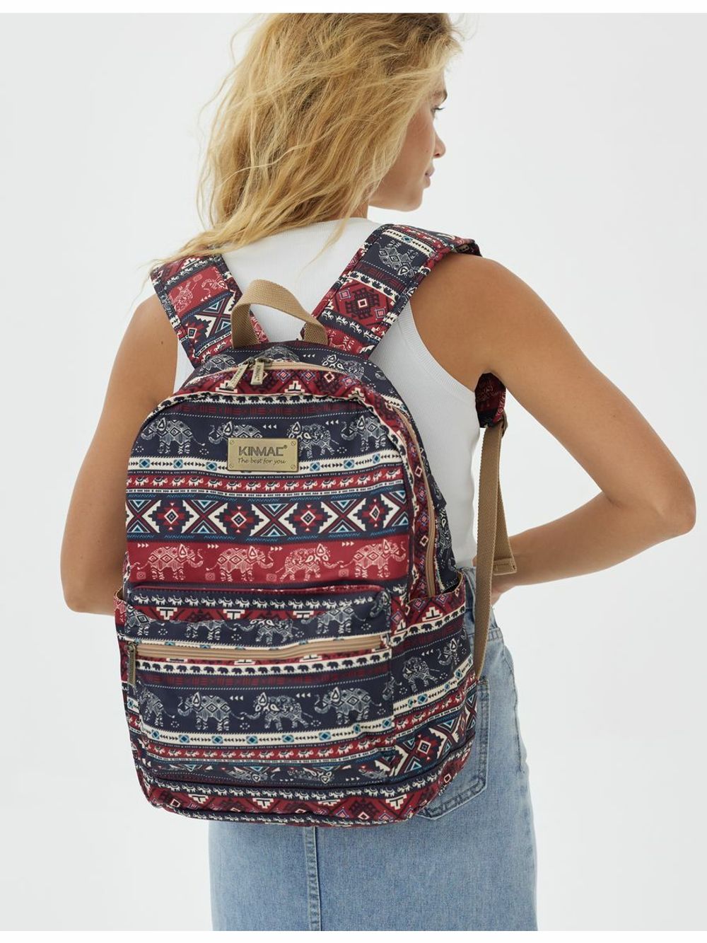 Рюкзак с отделением для ноутбука до 15,6" и USB-портом для зарядки (Бохо слоны)