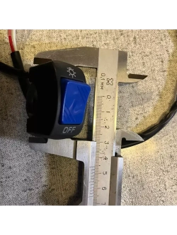 Кнопка включения фары для мотоцикла