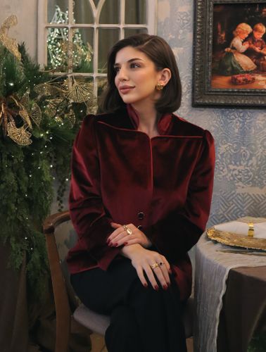 Жакет из бархата с кантом