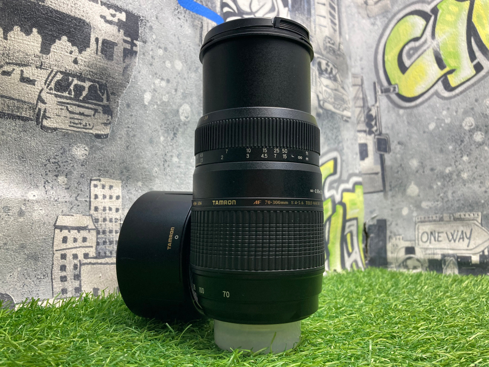 Tamron AF 70-300mm 4-5.6 Di LD Macro Nikon