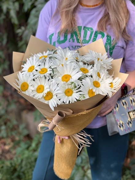 Букет из 19 ромашек