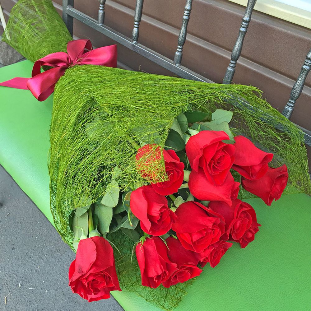 Букет из 11 красных роз 100 см