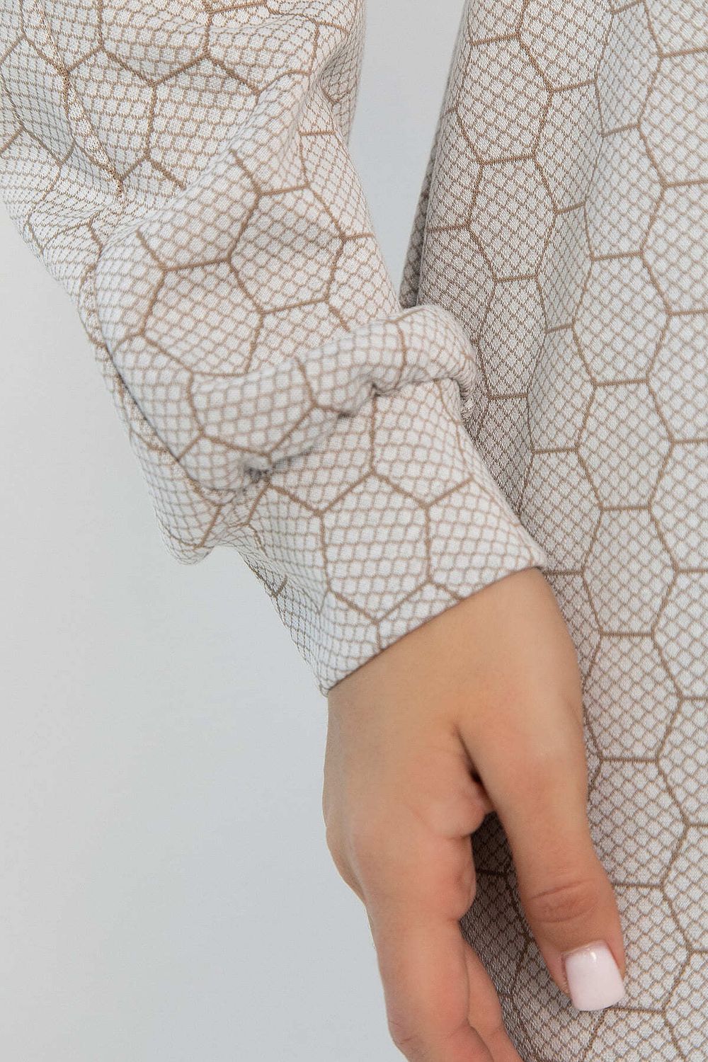 Платье Изящный образ (бежевое) П13750-19М LT Collection