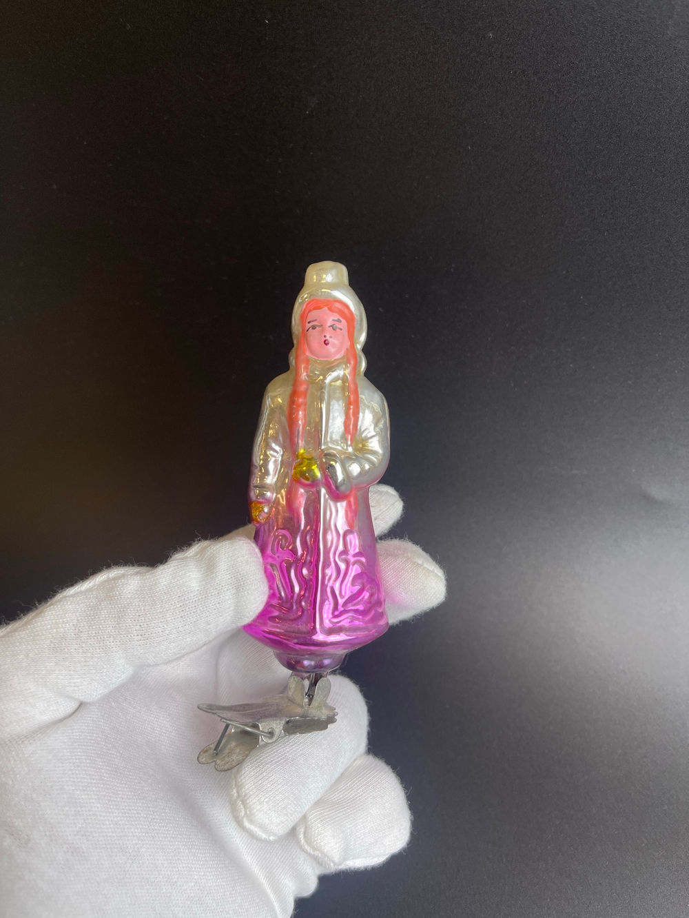 Ёлочная игрушка "Снегурочка" на прищепке советское стекло, скол внизу, винтаж СССР 1960-1990 гг