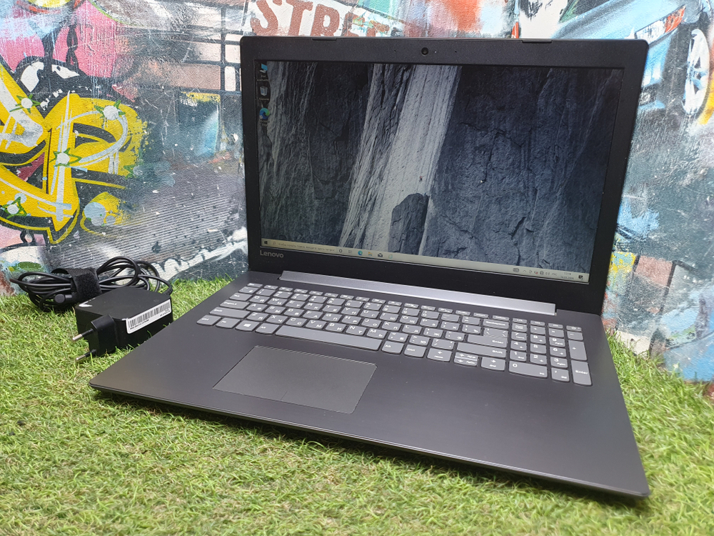 Ноутбук Lenovo i3-6/4Gb/FHD