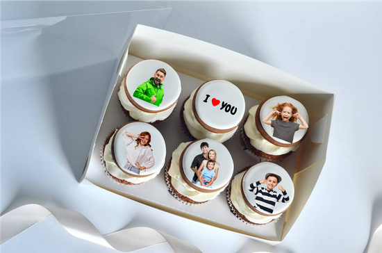 Капкейки с картинками и надписями на прянике, упаковка на 6 шт