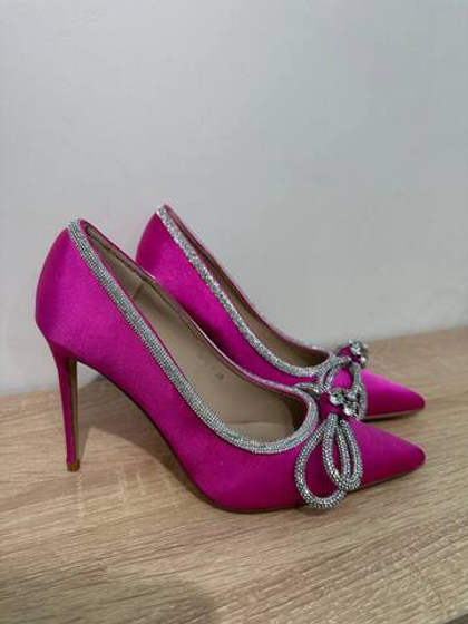 Туфли из нейлона