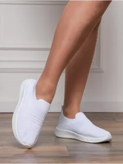 Кроссовки летние текстильные