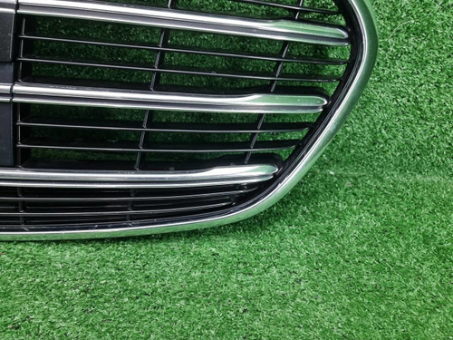 Решетка радиатора Mercedes S W223 (2020-н.в.)