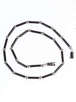 Ожерелье с отрицательными ионами