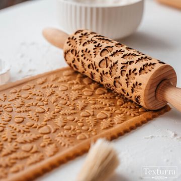 Малая скалка с узором Дубовые листочки