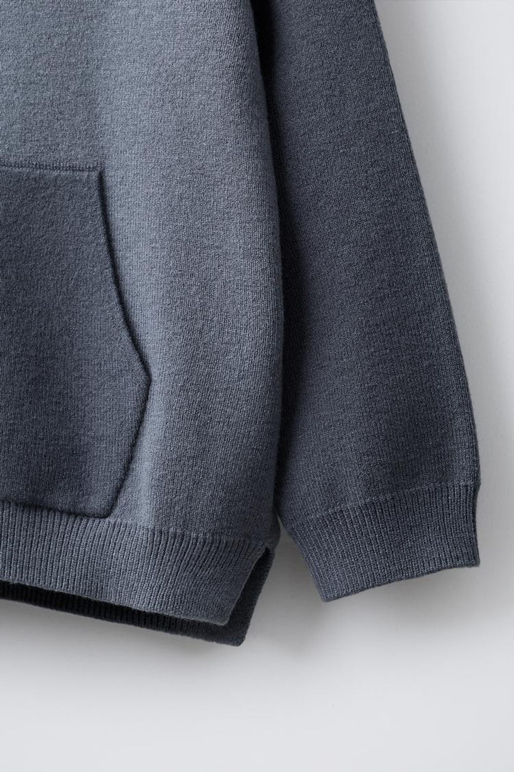 ZARA ТРИКОТАЖНЫЙ ДЖЕМПЕР С КАПЮШОНОМ, СИНИЙ МЕЛАНЖ