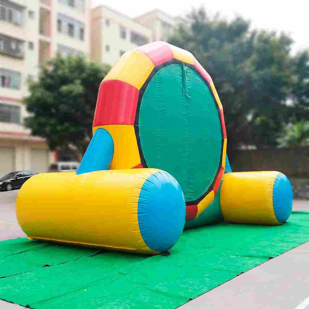 Надувной герметичный дартс «Бей без промаха», диаметр 5 м, размер 5×3×4 м