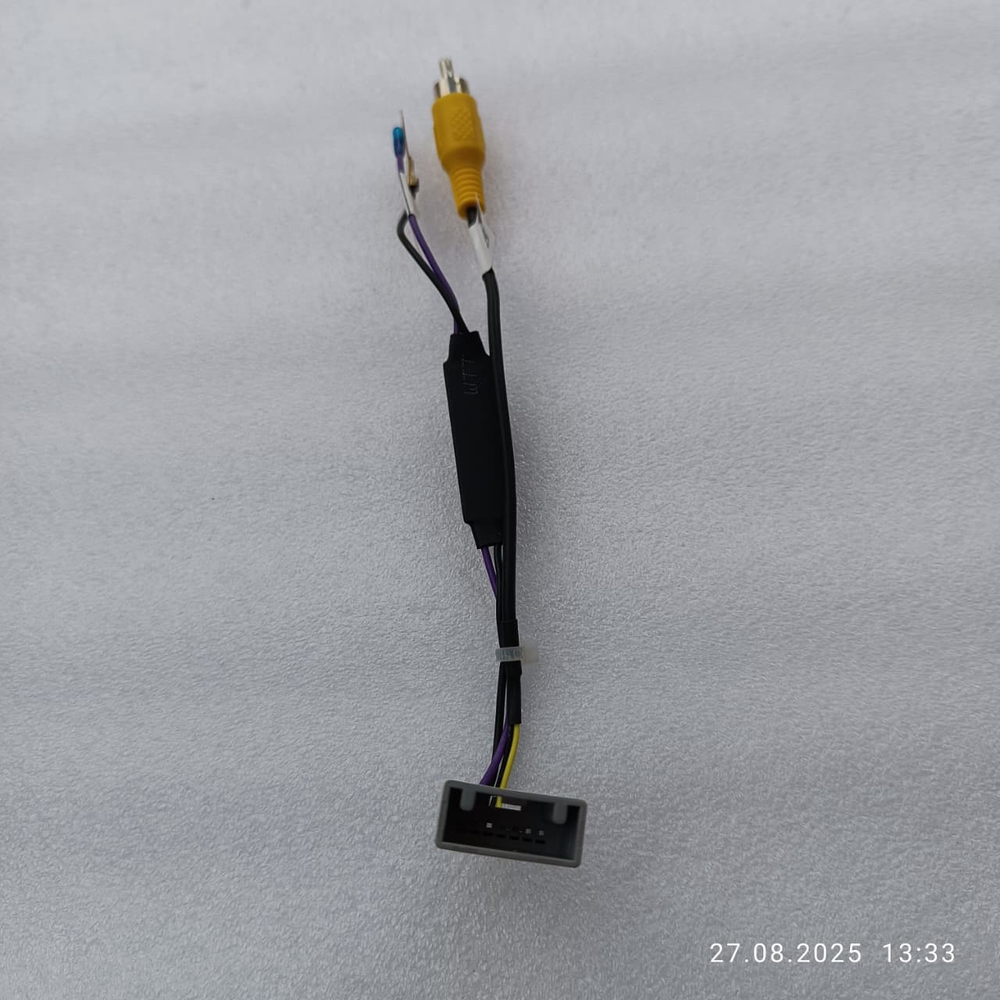 кабель штатной камеры автомобиля Honda 7 pin