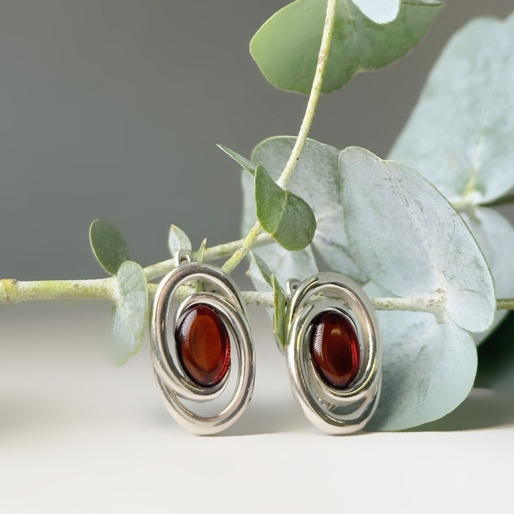 Серьги Orion c вишневым янтарём
