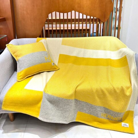 Подушка Hermes