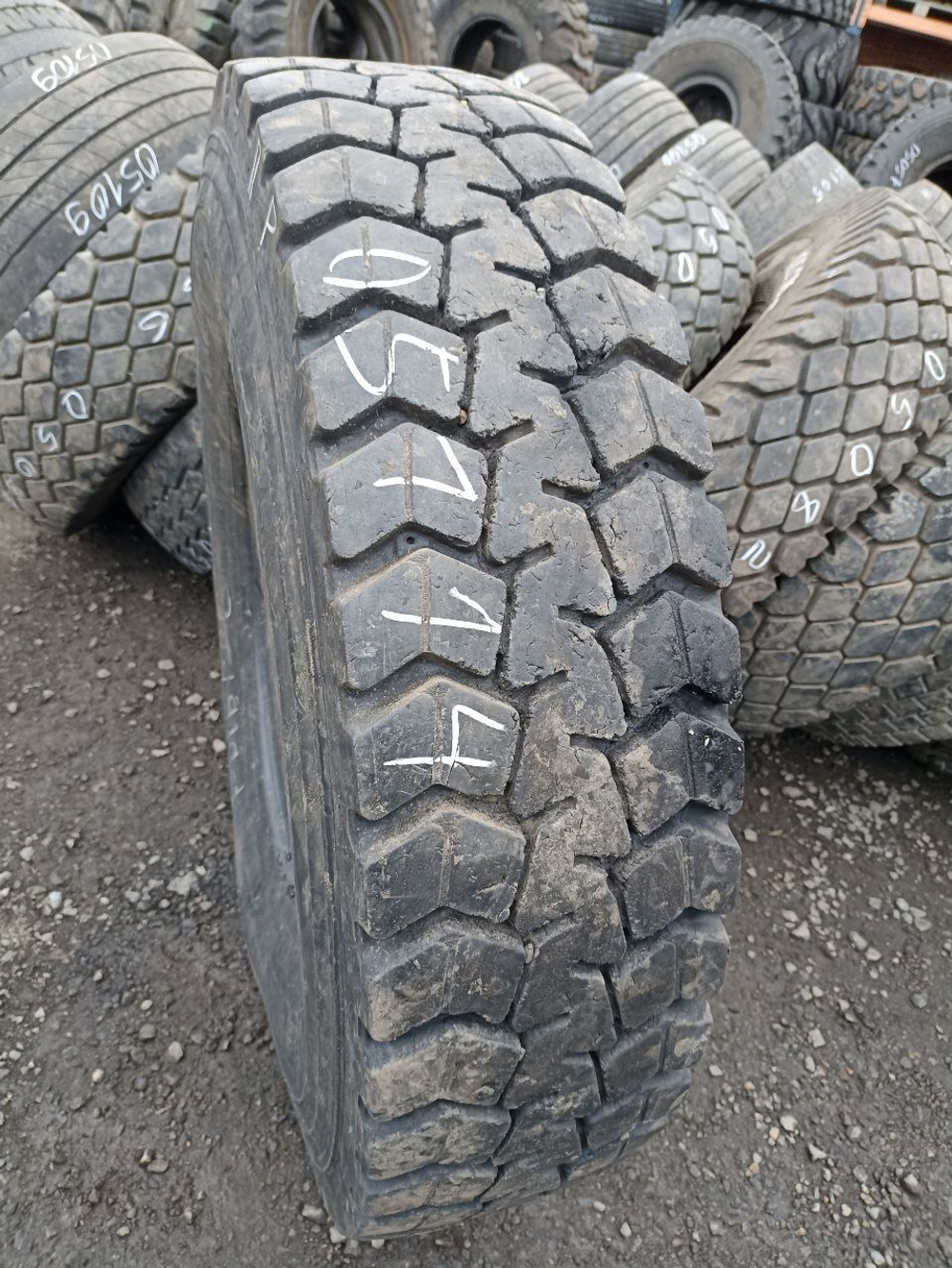 12.00R20 Michelin XDY шина б/у