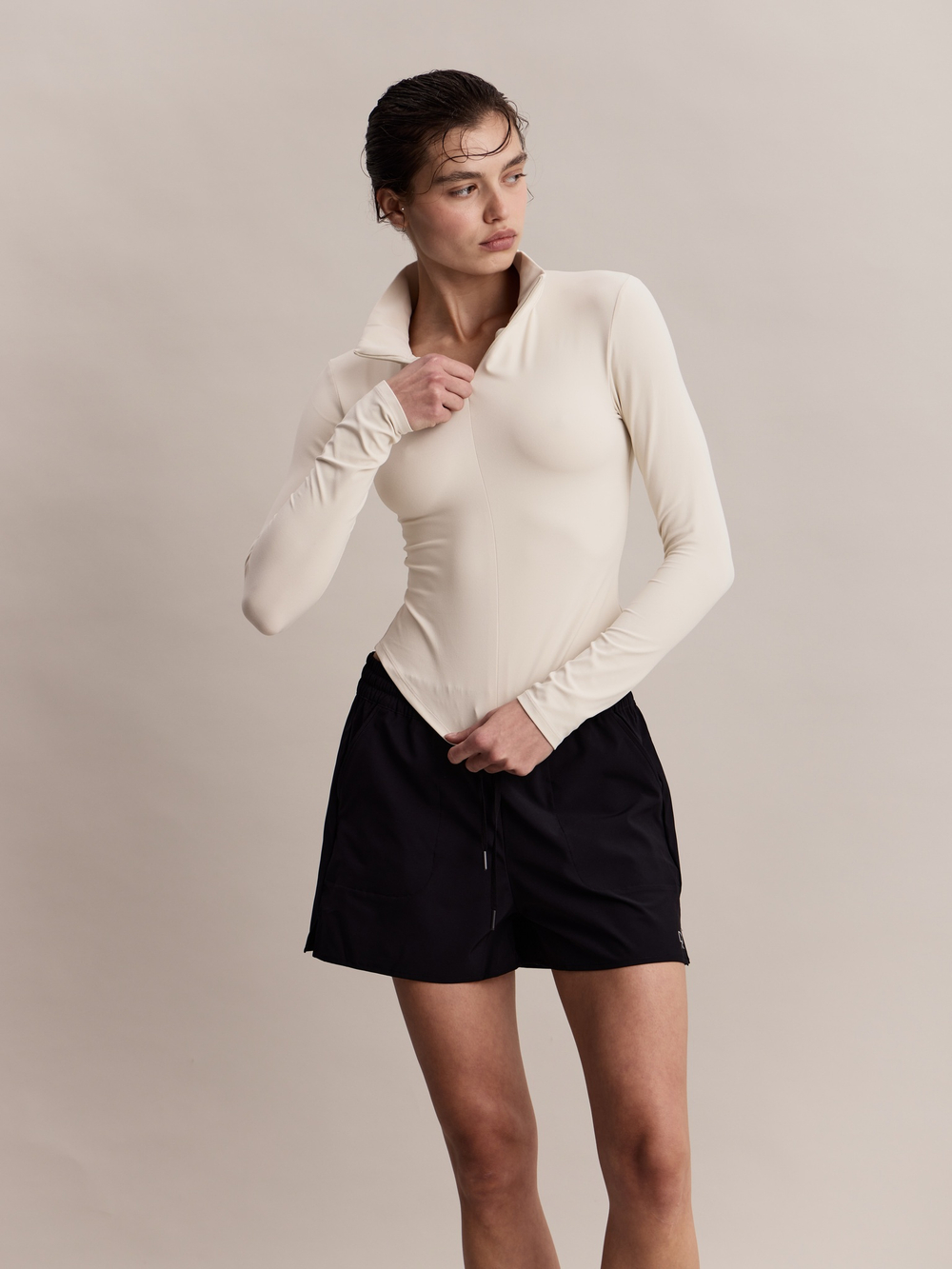 Лонгслив Reform Zip Longsleeve in Ivory