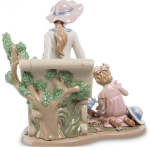 Дама с дочерью